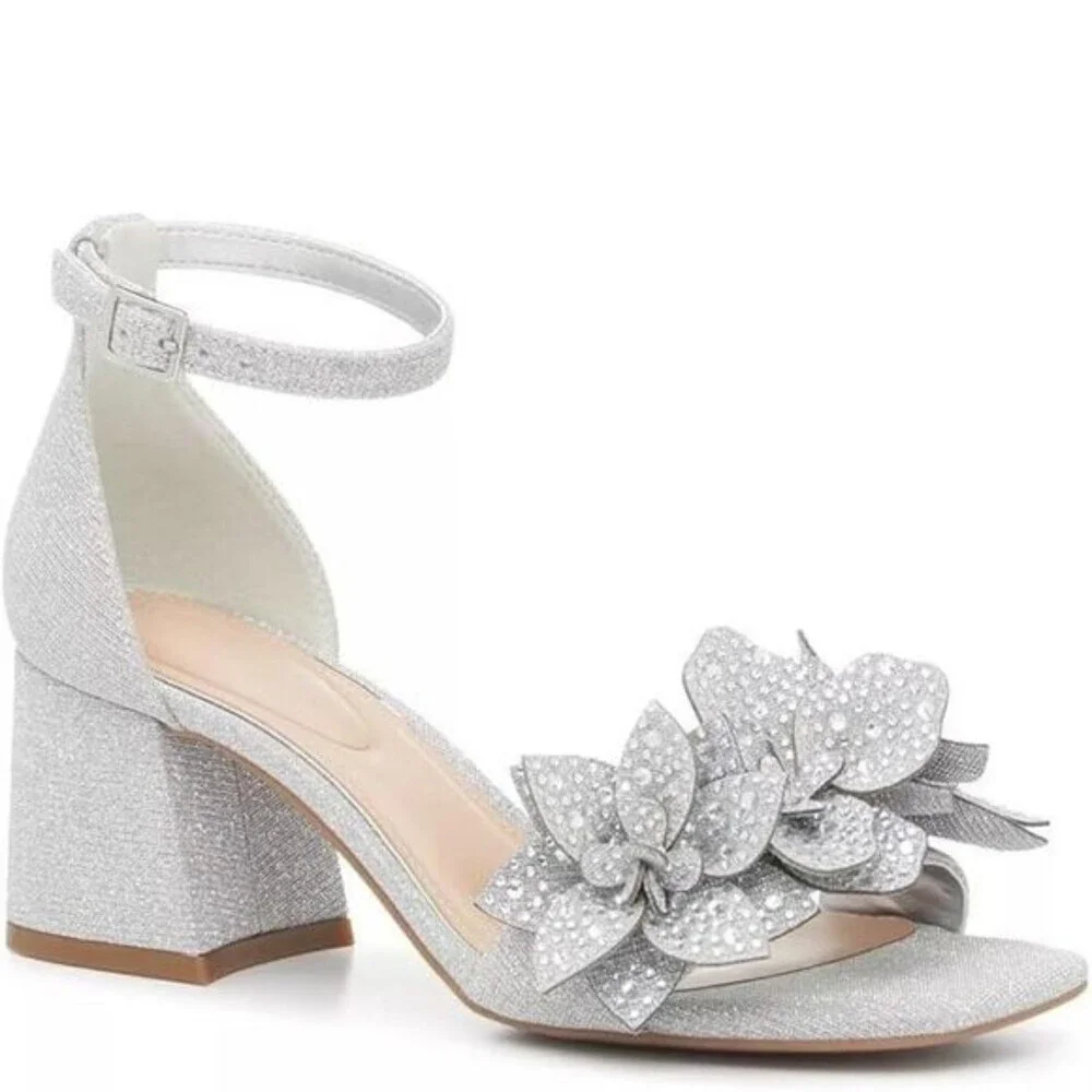 Kelly & Katie Magg Sandals Women's US 8 Silver Ankle Strap Block Heel GAL2149